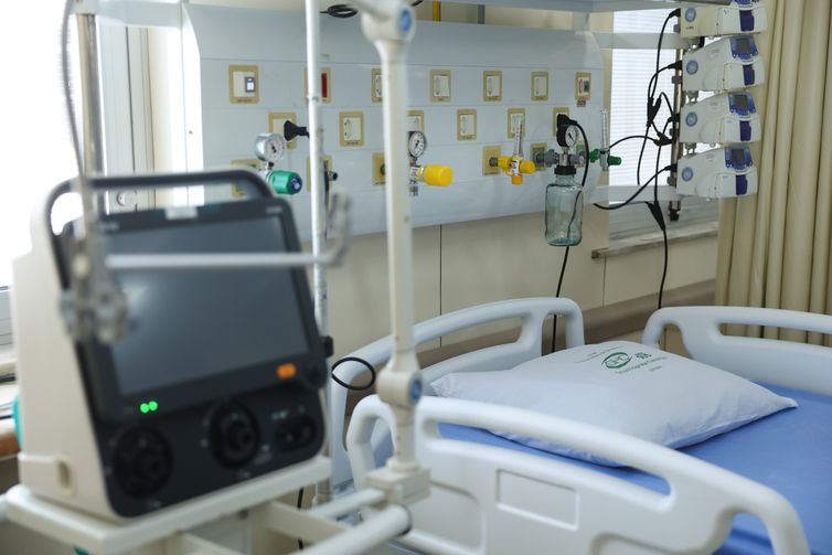 Número de hospitais públicos com UTIs de excelência cresce 45%