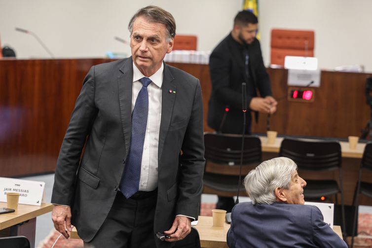Ao STF, Bolsonaro nega ter cogitado plano de golpe de Estado 