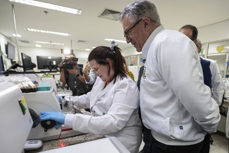 Centro de diagnósticos para câncer aumenta capacidade do SUS