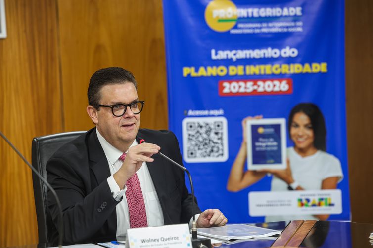 INSS deve corresponder à confiança de aposentados, diz ministro