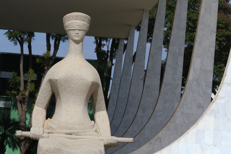 STF decide que redes devem ser responsabilizadas por conteúdos ilegais
