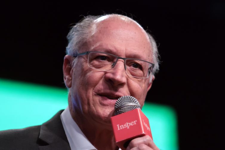 Alckmin diz estar otimista com encontro anunciado entre Lula e Trump