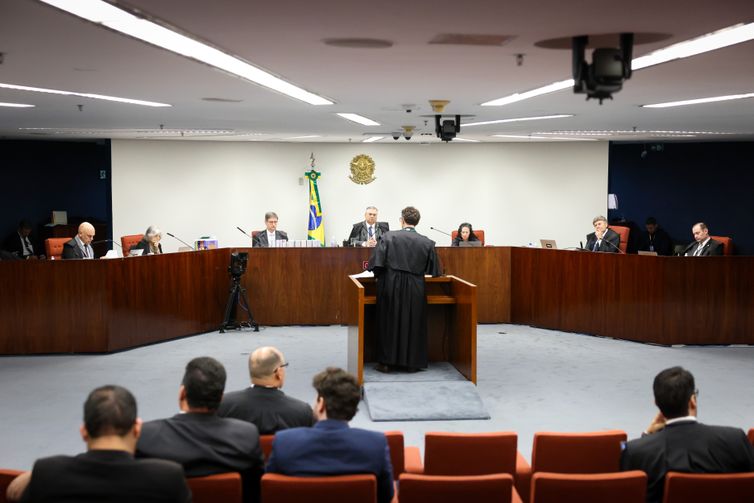 Moraes vota por condenar os sete réus do Núcleo 4 da trama golpista