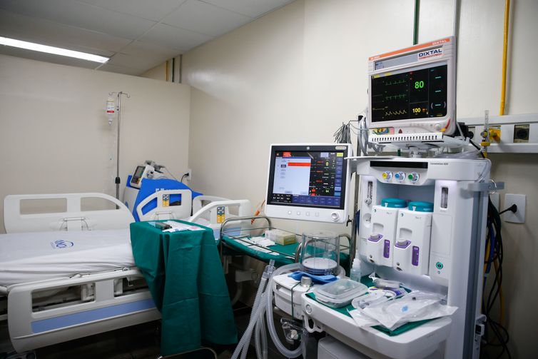 SUS fará cirurgia de câncer de próstata por robô