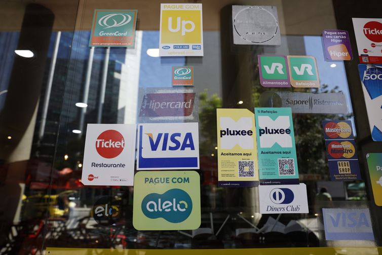 Economia com vale-alimentação e refeição pode chegar a R$ 7,9 bilhões