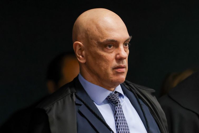 Em decisão, Moraes cita 