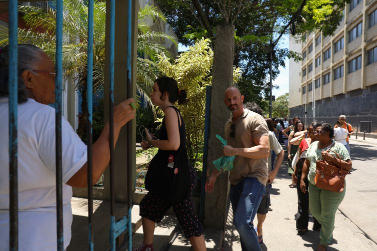 Reaplicação da prova para docentes em casos específicos será dia 30