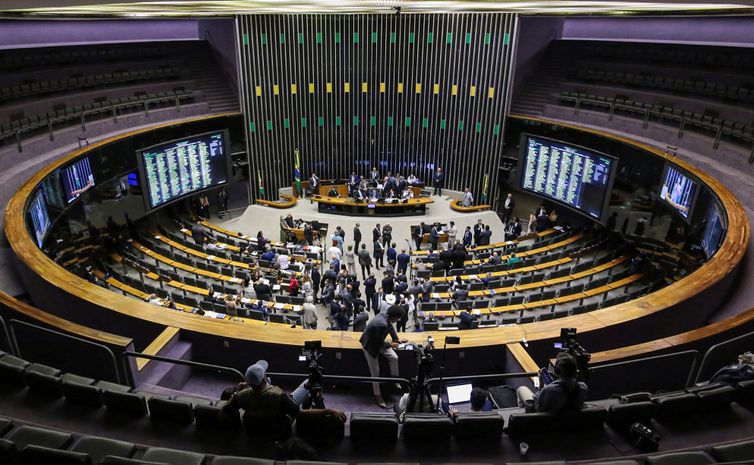 Congresso entra na reta final de atividades do ano