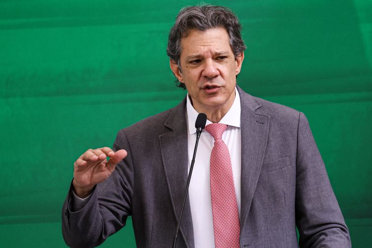 Orçamento de 2026 precisa de R$ 20 bi para ser fechado, diz Haddad