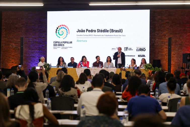 Rio sedia 1ª Cúpula Popular do Brics para debater Sul Global